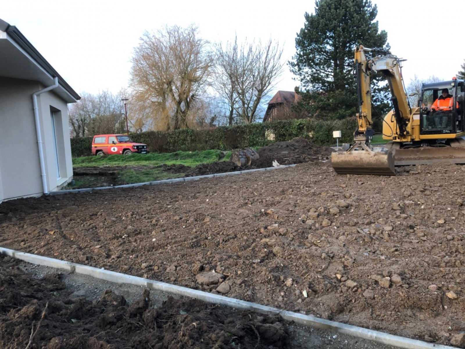 Terrassement pour la Création d'un chemin d'accès d'un pavillon pour un particulier secteur FECAMP